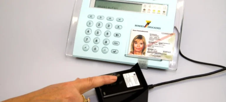 Personalausweis beschädigt – wie ersetzen?